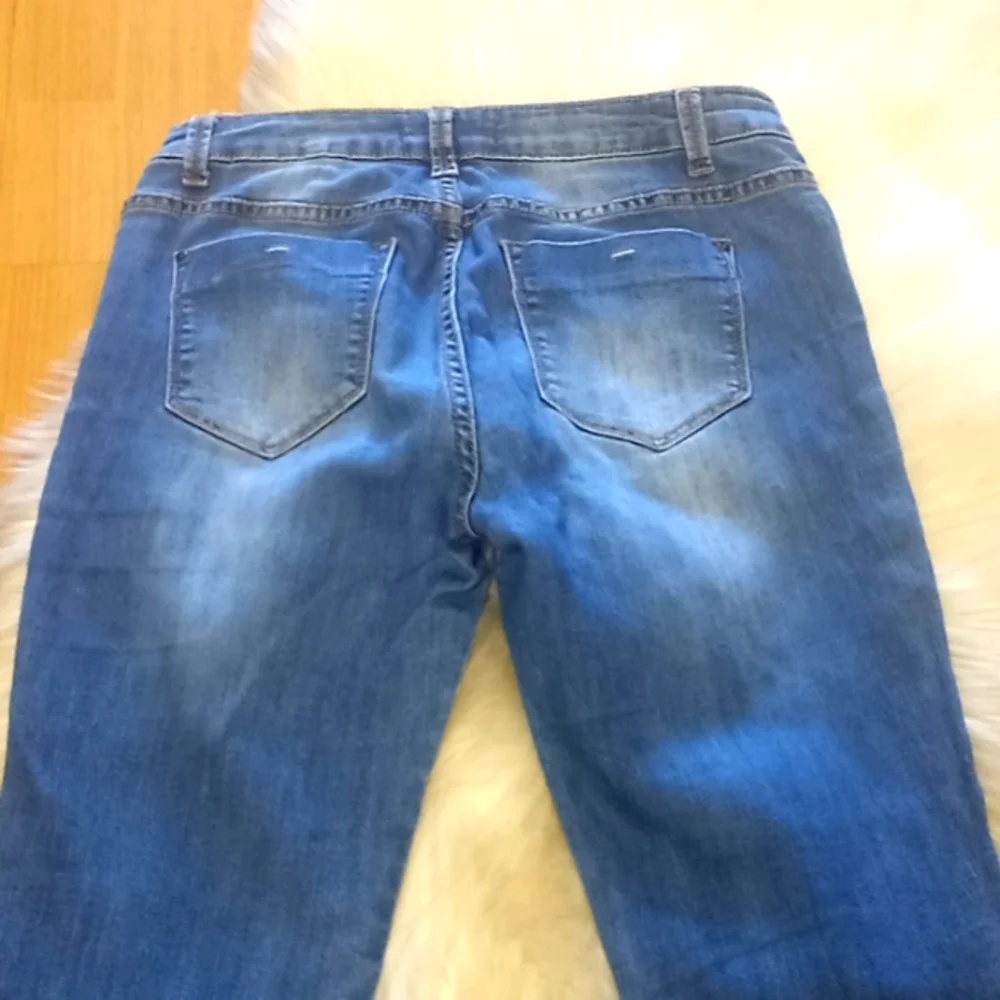 Encore Skinny Jeans-#1399 - Picture 10 of 13